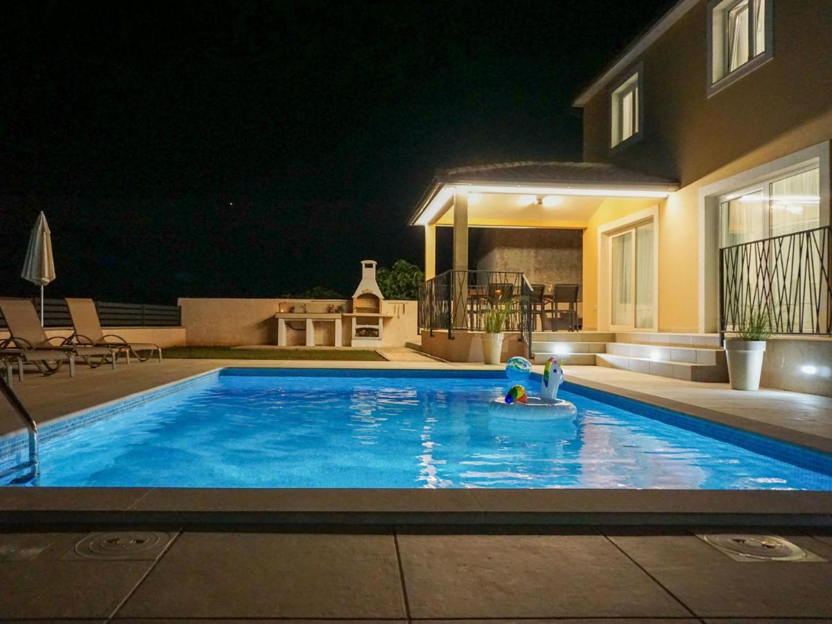 Holiday Home Villa Dora By Interhome Pula Dış mekan fotoğraf